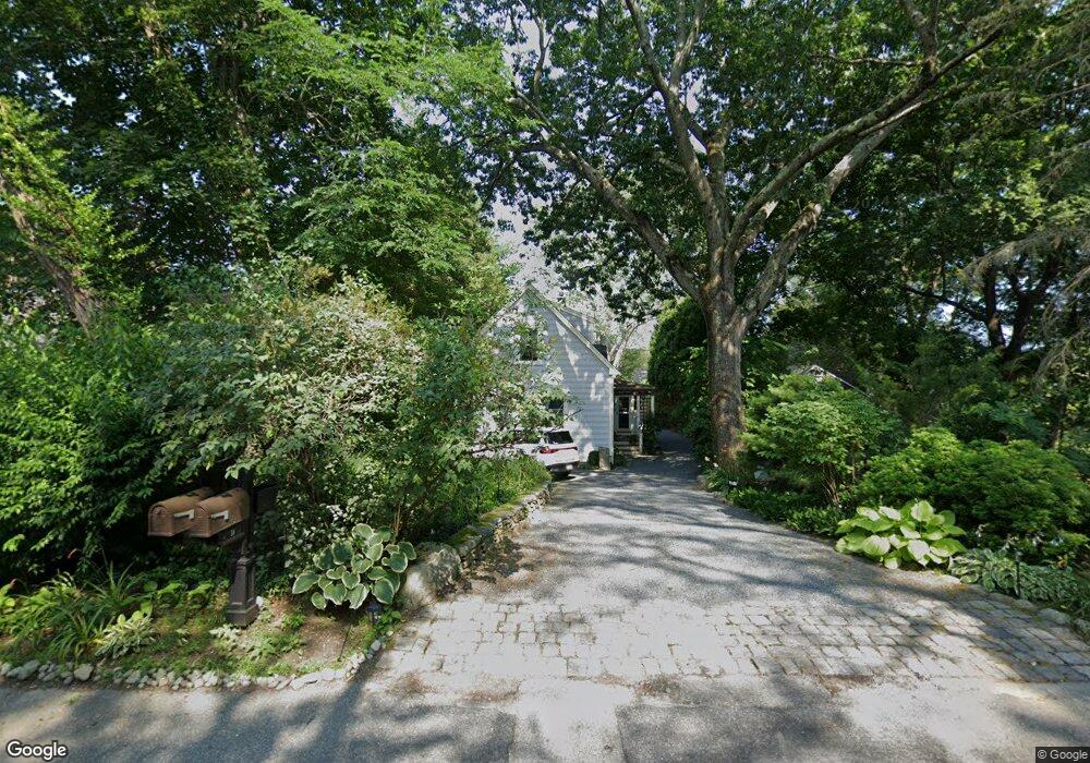 38 S Meadow Ln, Barrington, RI 02806 - photo 1