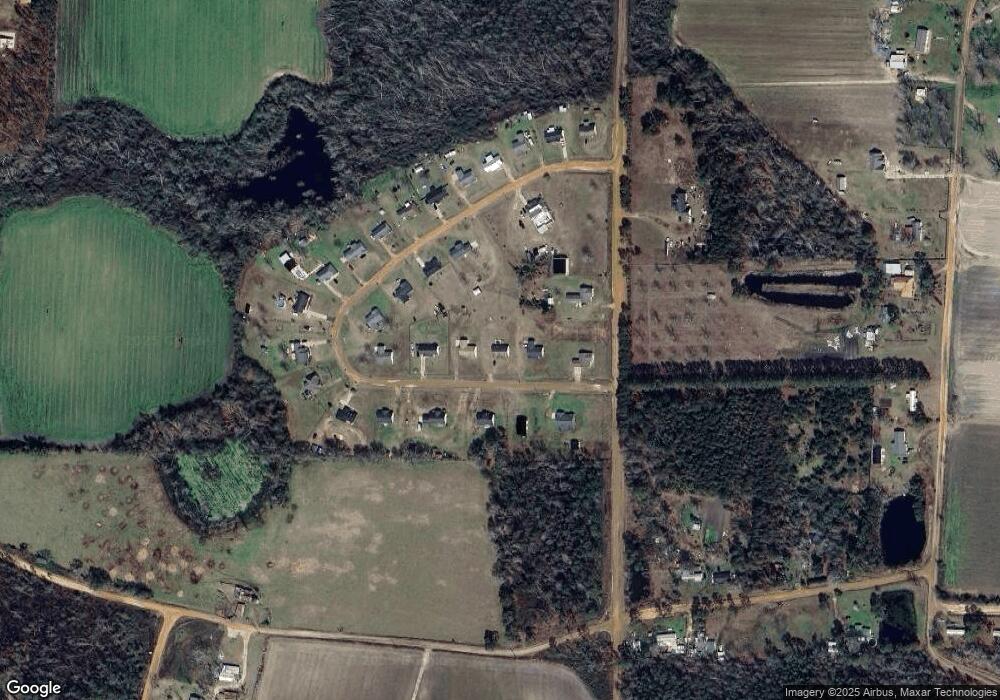 345 Grandview Cir, Douglas, GA 31535 - photo 1