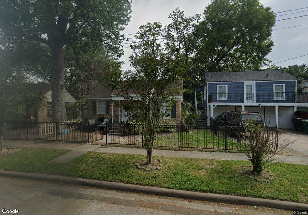420 E 16th St, Houston, TX 77008 - photo 1