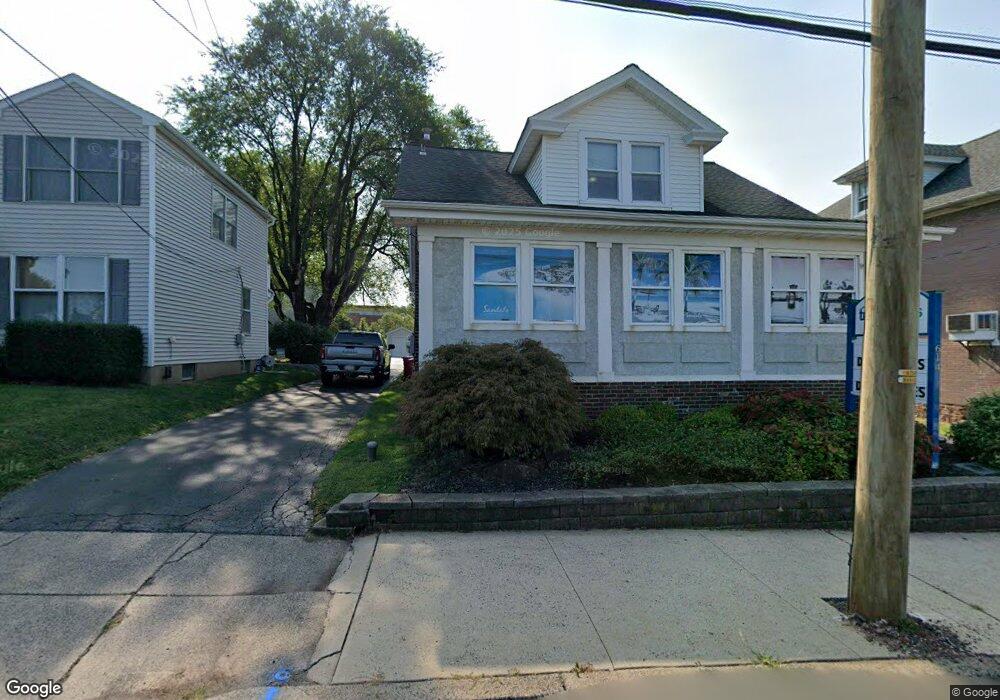 614 E Broad St, Souderton, PA 18964 - photo 1