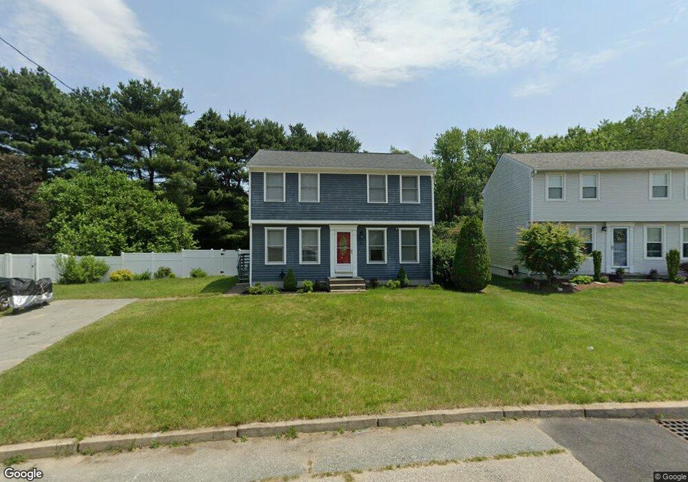 39 Mallory Ct, Cranston, RI 02910 - photo 1