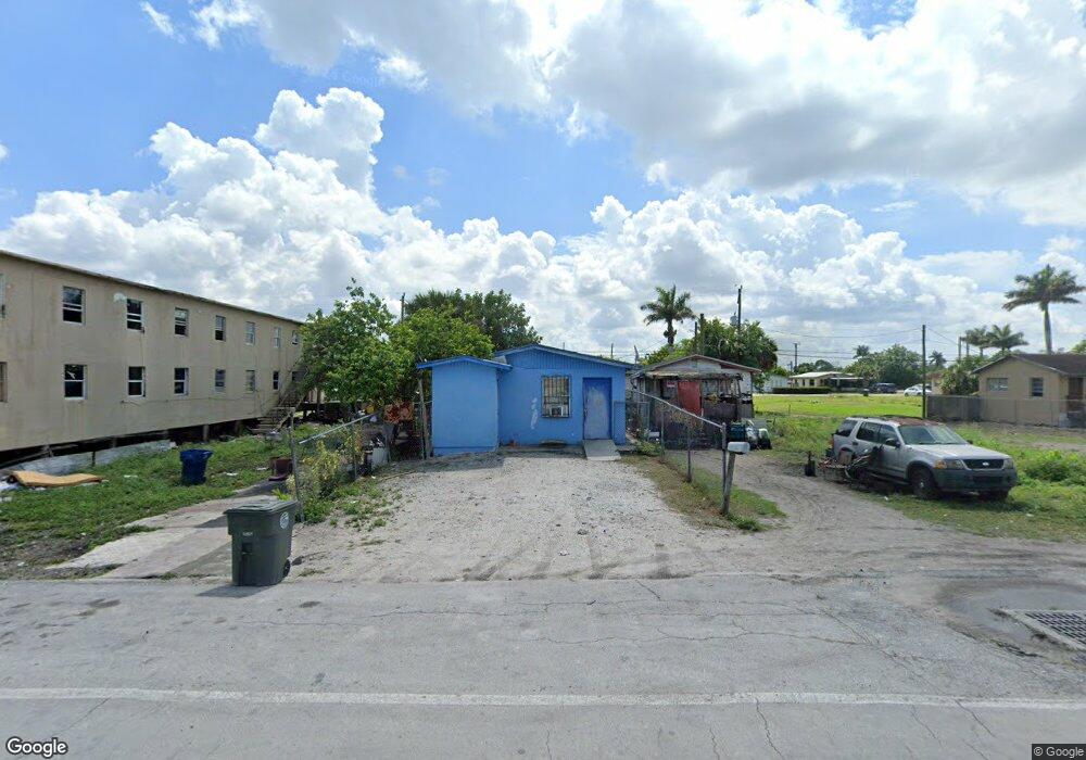 517 SW 5th St, Belle Glade, FL 33430 - photo 1
