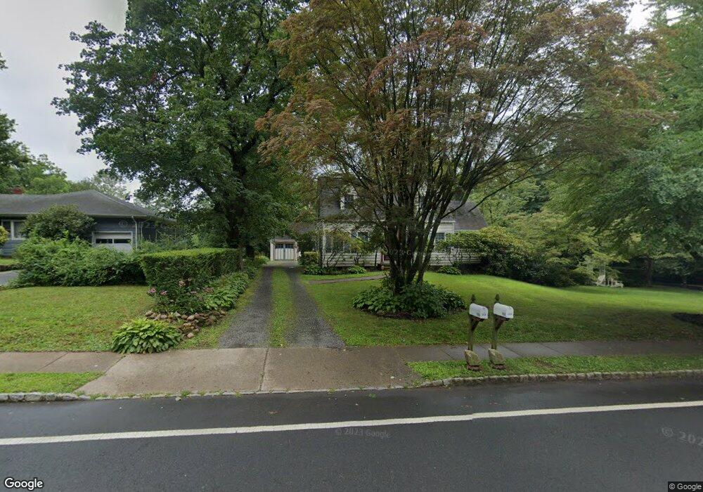 108 W Oak St, Basking Ridge, NJ 07920 - photo 1