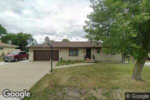 810 Hillcrest Dr, Montgomery, MN 56069