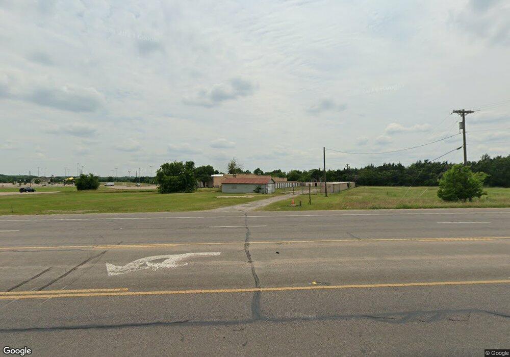 2401 W Ennis Ave, Ennis, TX 75119 - photo 1