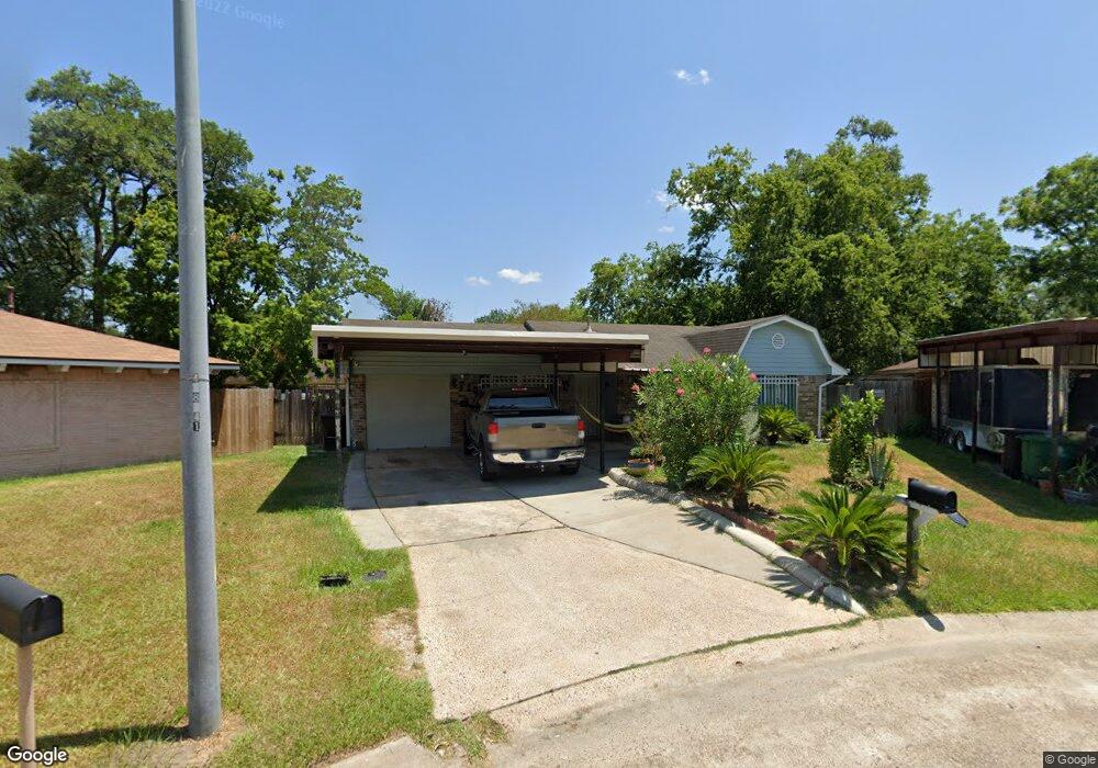 8710 Glenhouse Ct, Houston, TX 77088 - photo 1