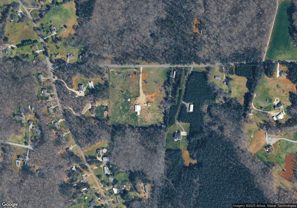 211 Boyd Rd unit 11, Clover, SC 29710 - photo 1