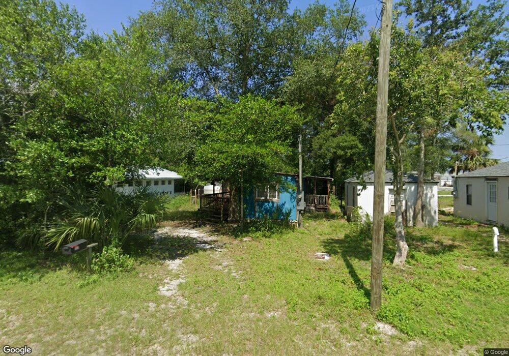 304 NW 9th St, Carrabelle, FL 32322 - photo 1