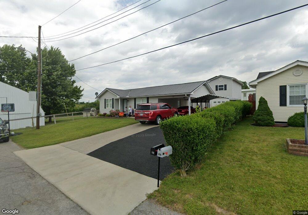 114 Russell St, Flemingsburg, KY 41041 - photo 1