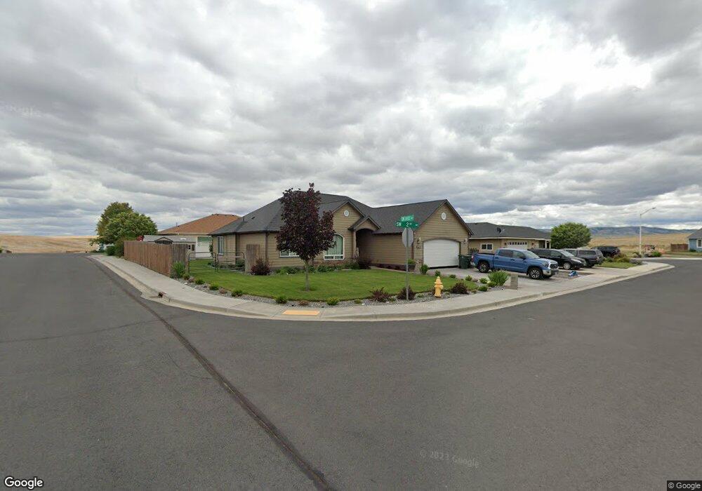 1902 SW 2nd Dr, Pendleton, OR 97801 - photo 1