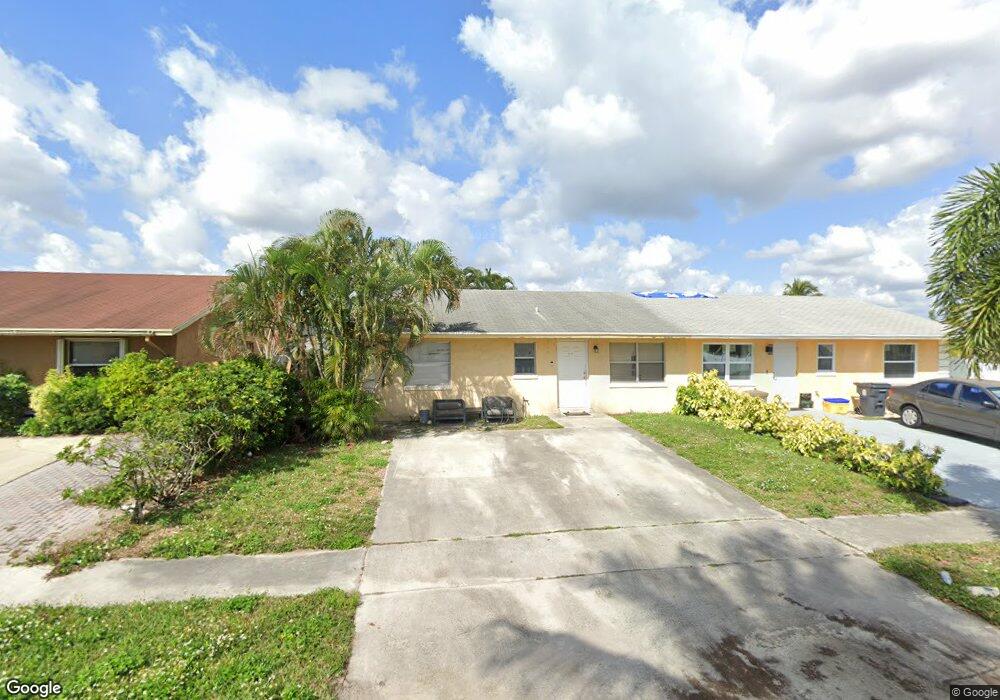 4909 Pimlico Ct, West Palm Beach, FL 33415 - photo 1