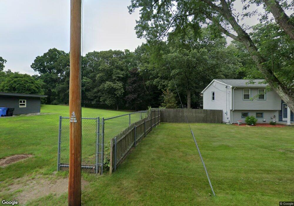 28 Daniel St, Cumberland, RI 02864 - photo 1