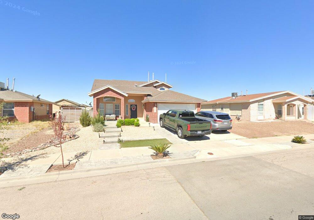 749 Maravillas St unit 3, El Paso, TX 79928 - photo 1