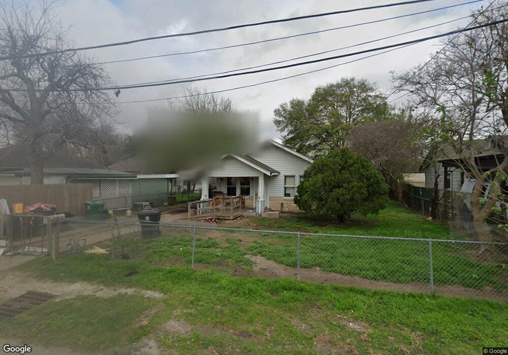 130 Riggs Rd, Houston, TX 77022 - photo 1