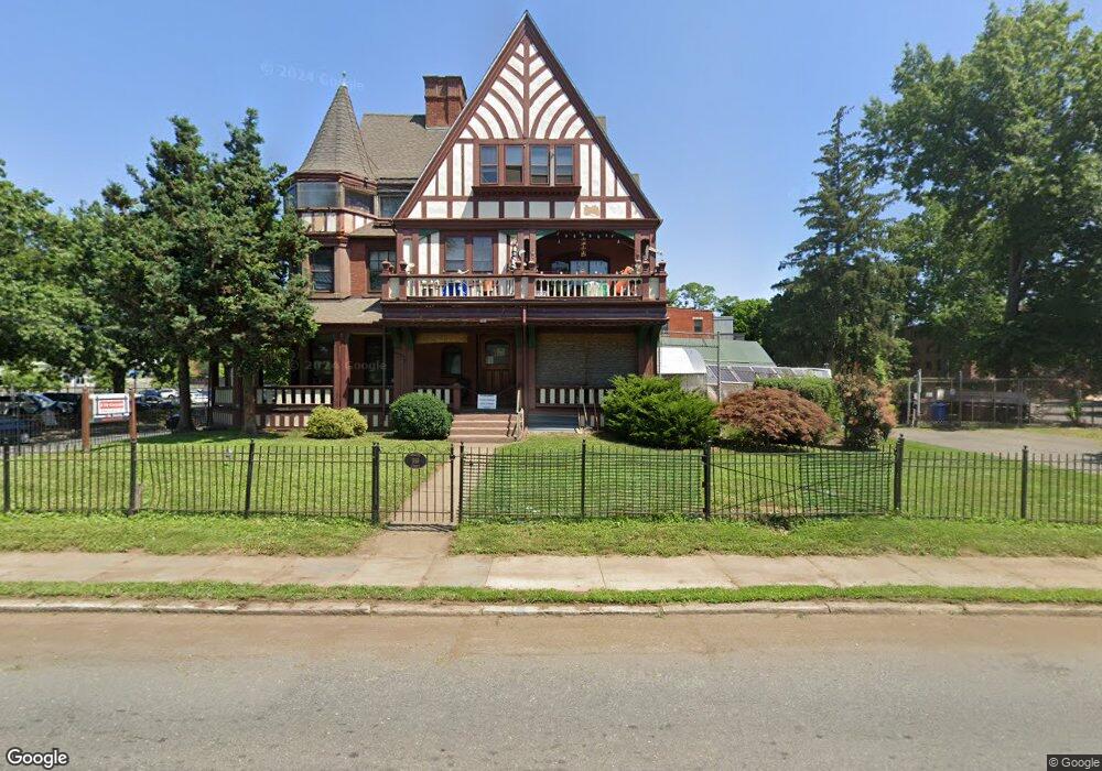 310 Collins St, Hartford, CT 06105 - photo 1