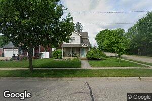 304 S Monroe St, Lapeer, MI 48446