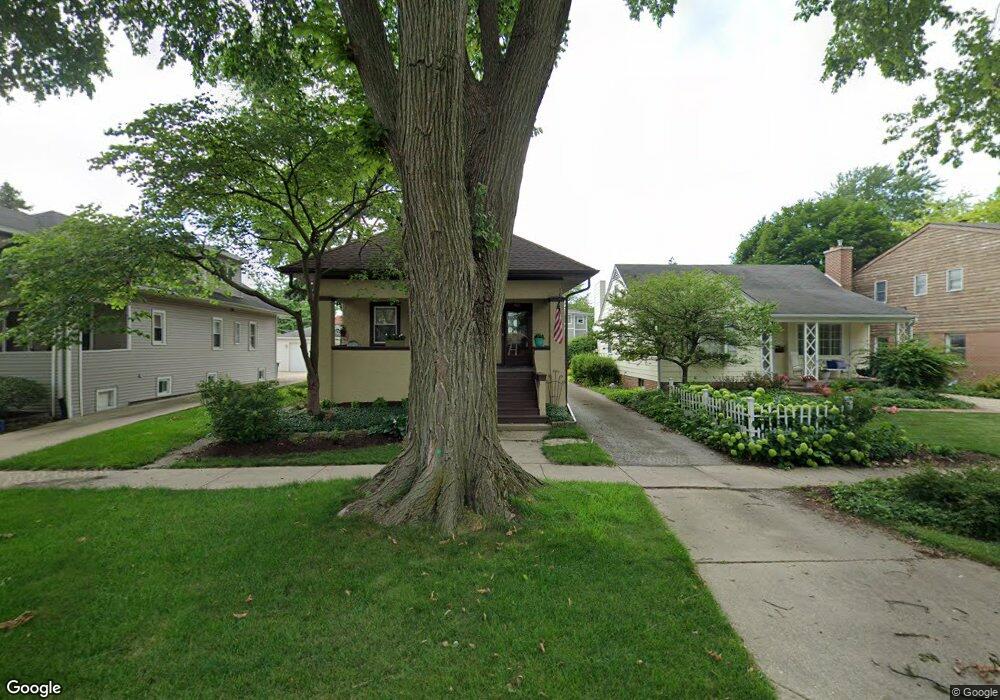 124 N Myrtle Ave, Elmhurst, IL 60126 - photo 1