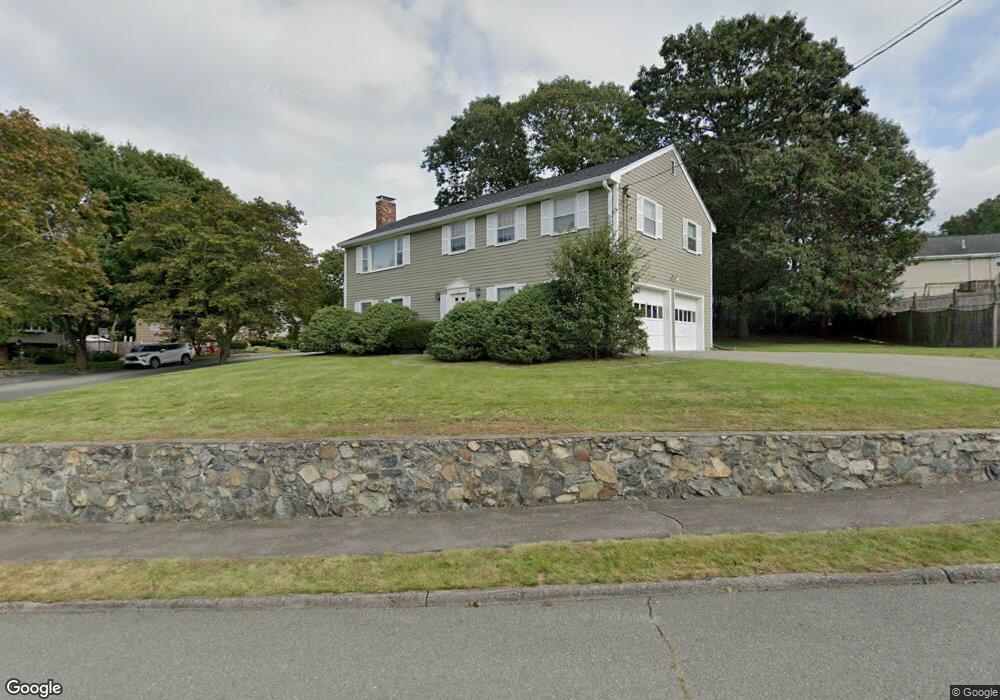 2 Woodbriar Rd, Stoneham, MA 02180 - photo 1