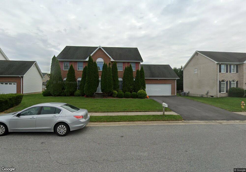 207 Megan Dr, Bear, DE 19701 - photo 1