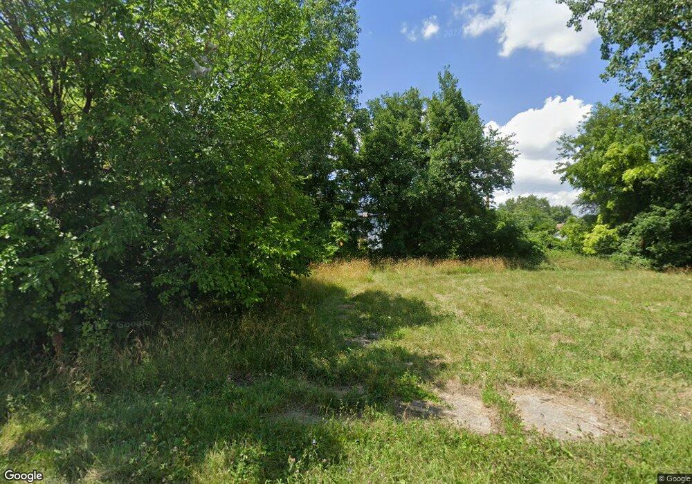 2093 Cody St, Detroit, MI 48212 - photo 1