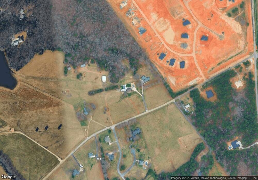 9049 Stacy Howie Rd, Fort Mill, SC 29707 - photo 1