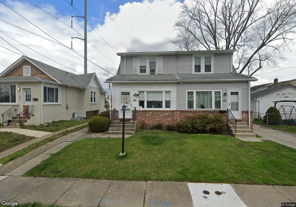 203 W Cooke Ave, Glenolden, PA 19036 - photo 1