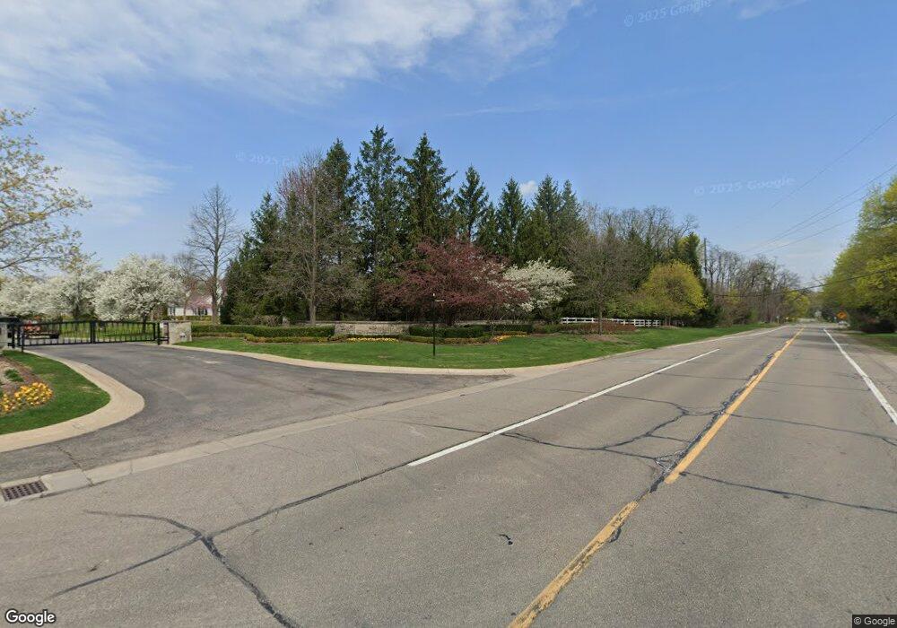 615 Chase Ln, Bloomfield Hills, MI 48304 - photo 1