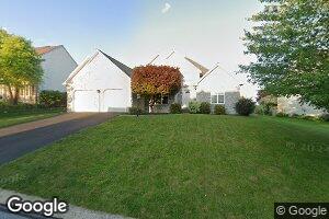 207 Creekwood Dr, York, PA 17407