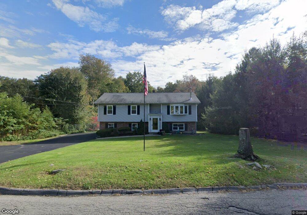 3262 Stoney St, Mohegan Lake, NY 10547 - photo 1