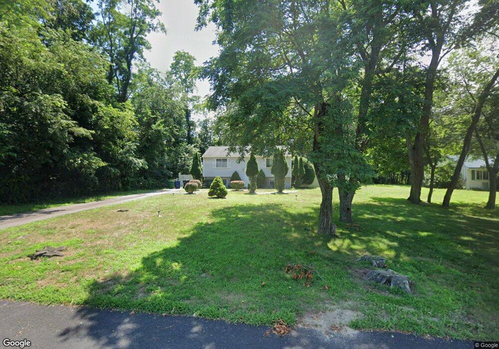 947 Cedar Swamp Rd, Warwick, RI 02889 - photo 1