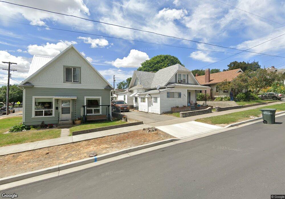 207 NW 9th St, Pendleton, OR 97801 - photo 1