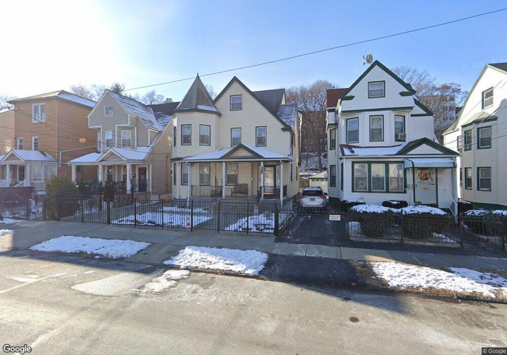 553 van Cortlandt Park Ave, Yonkers, NY 10705 - photo 1
