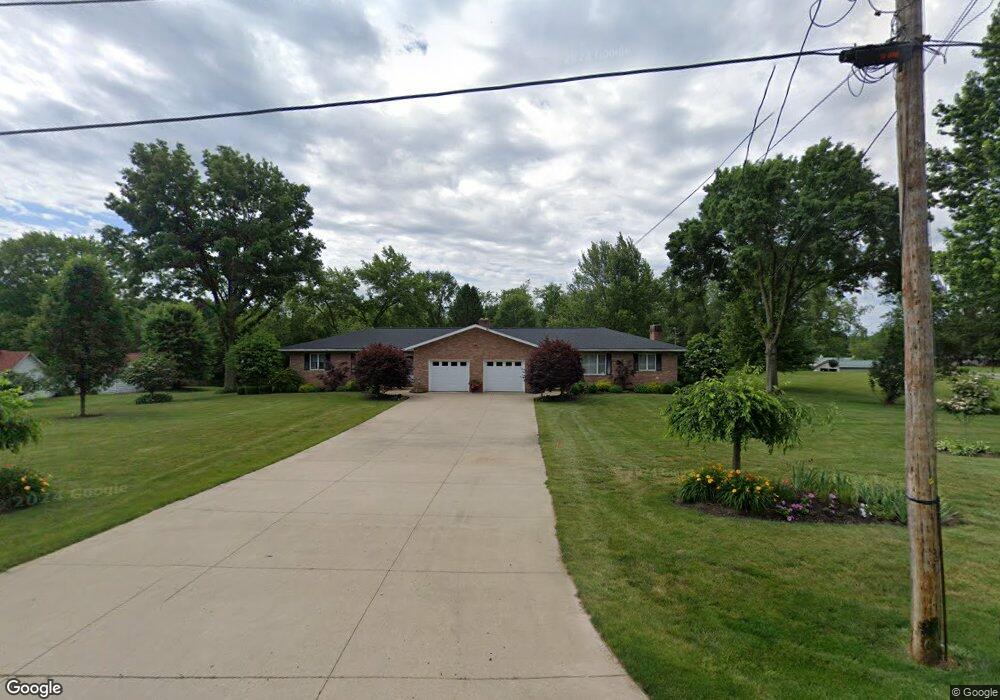 1320 W Comet Rd, New Franklin, OH 44216 - photo 1