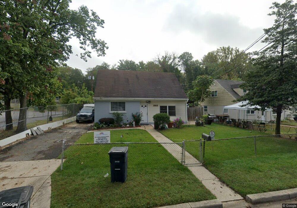 5815 Eastpine Dr, Riverdale, MD 20737 - photo 1