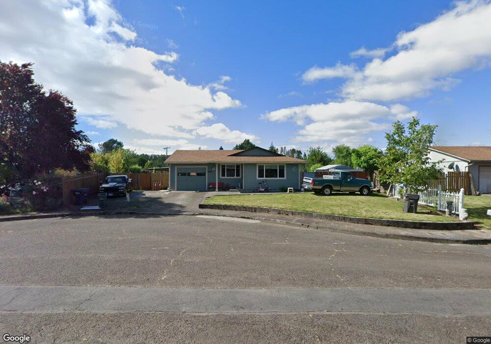 377 Spruce Ct, Independence, OR 97351 - photo 1