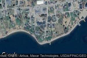 15 Ocean St, Jonesport, ME 04649