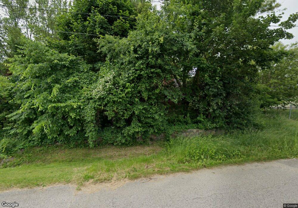 1096 E Yale Ave, Flint, MI 48505 - photo 1