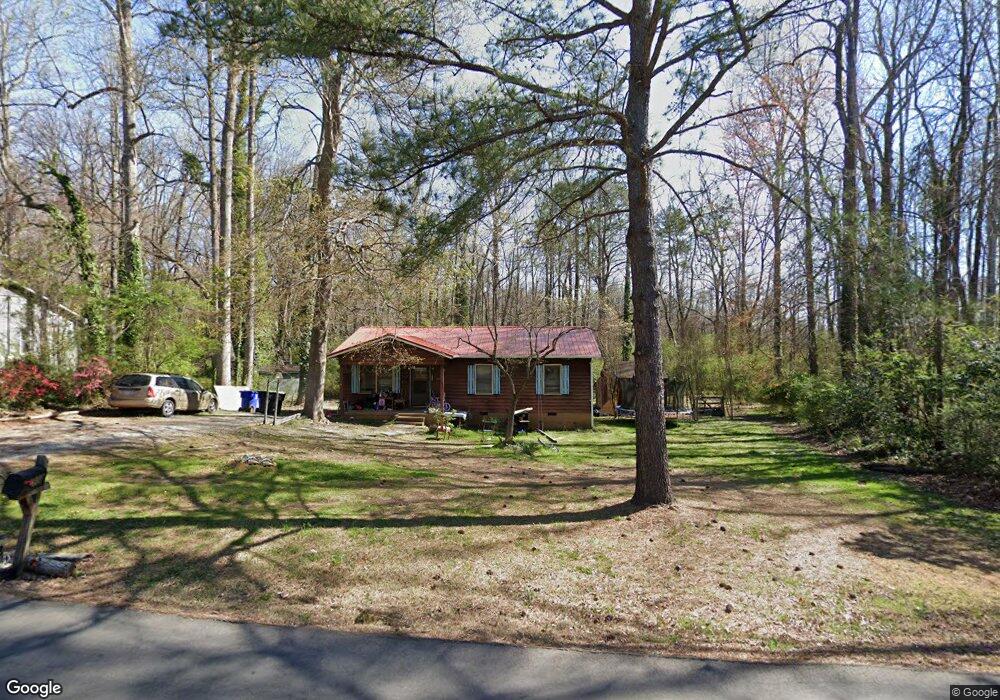 902 N Dogwood Ave, Siler City, NC 27344 - photo 1