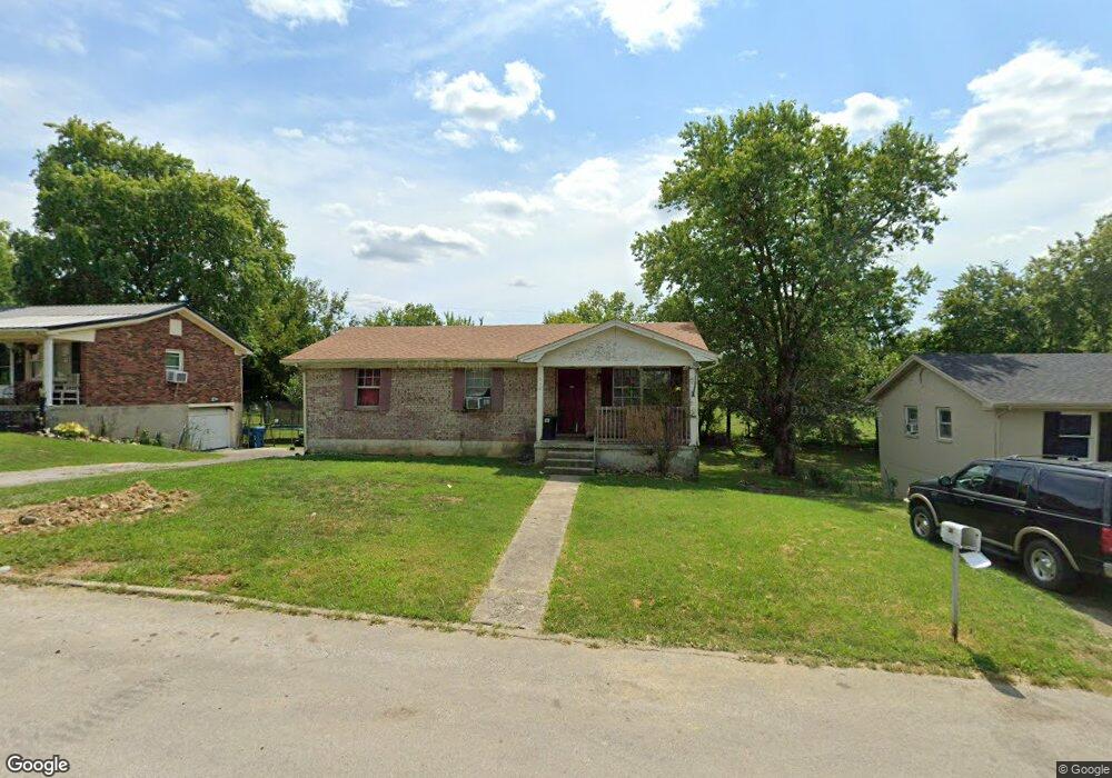 516 Ashley Dr, Harrodsburg, KY 40330 - photo 1