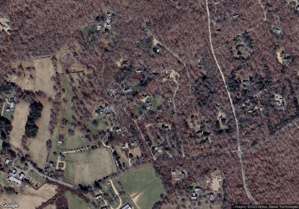 23 Indian Hollow, Vineyard Haven, MA 02568 - photo 1