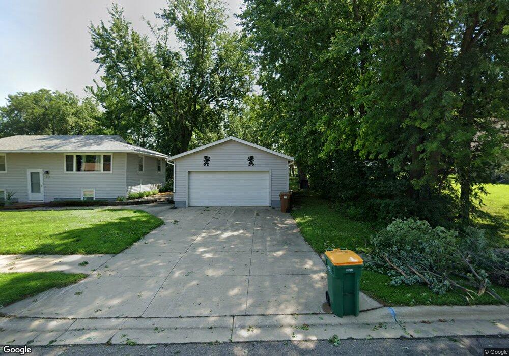 415 Independence Ave S, Clarks Grove, MN 56016 - photo 1