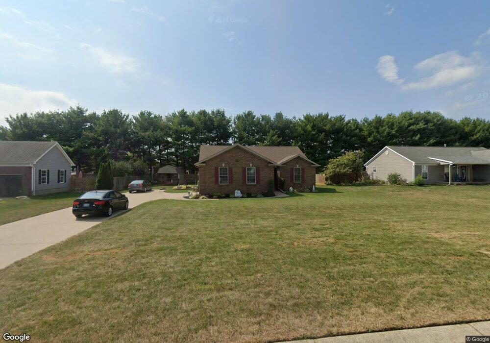 402 Helmwood Cir, Mount Washington, KY 40047 - photo 1