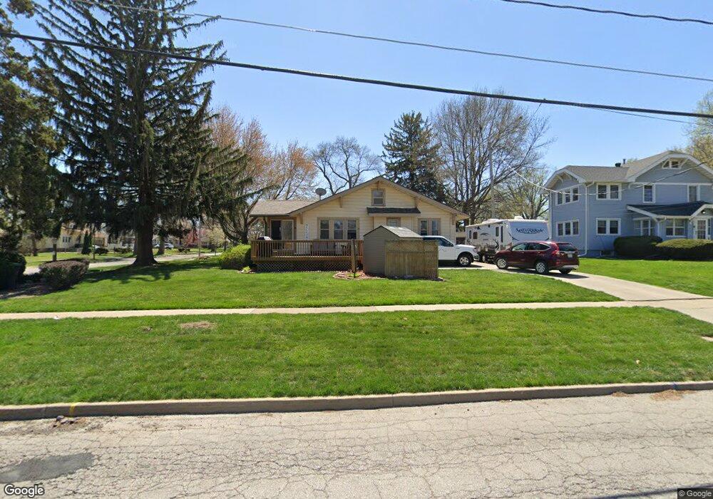 1348 43rd St, Des Moines, IA 50311 - photo 1