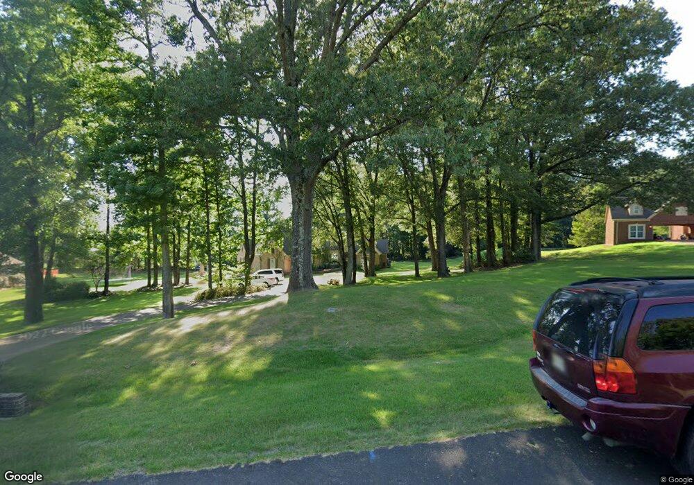 1379 Fountain Gate Dr W, Hernando, MS 38632 - photo 1