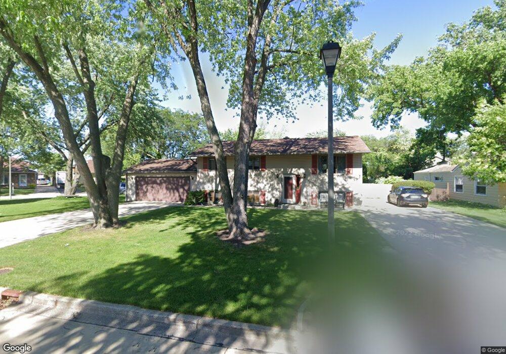 511 N Elm Ave, Elmhurst, IL 60126 - photo 1