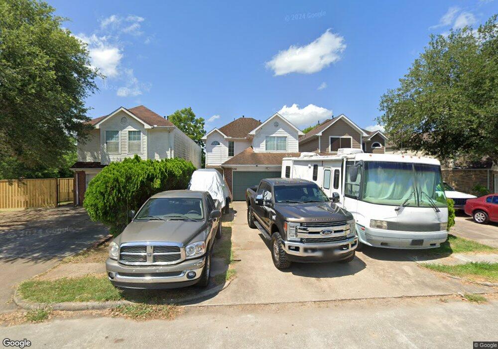 9346 Kingsflower Cir, Houston, TX 77075 - photo 1