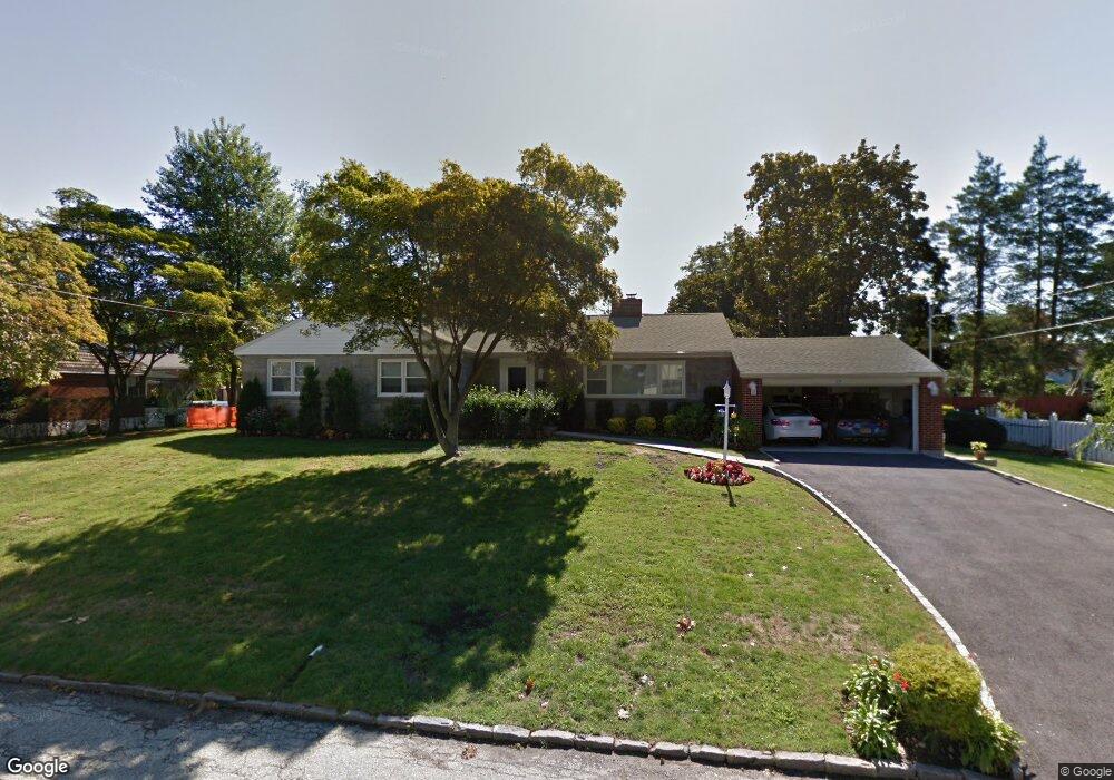 20 Huron Rd, Yonkers, NY 10710 - photo 1