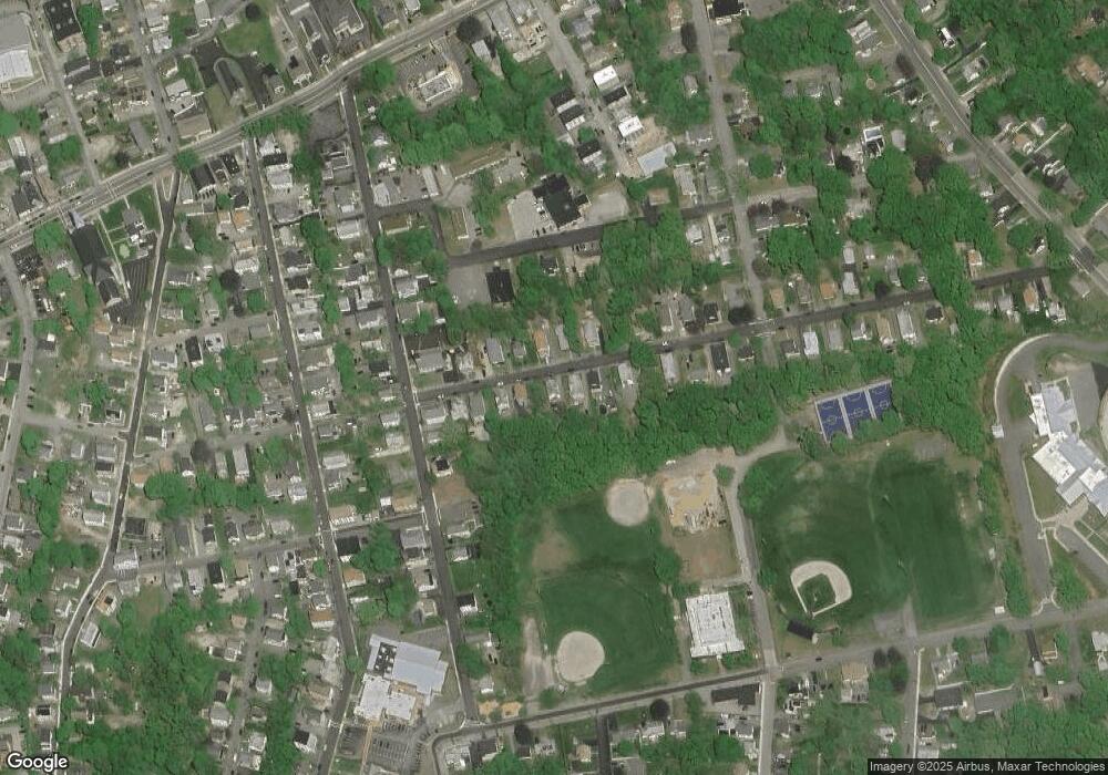 8 Nelson St, Webster, MA 01570 - photo 1