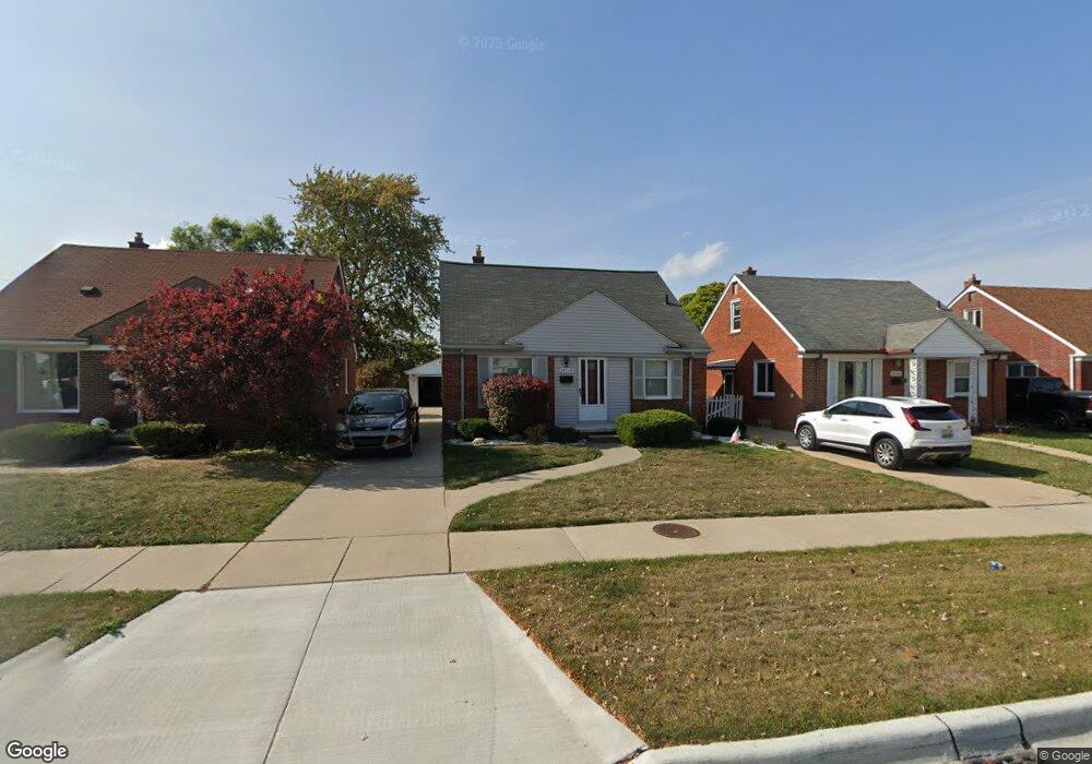 27315 Leroy St, Roseville, MI 48066 - photo 1