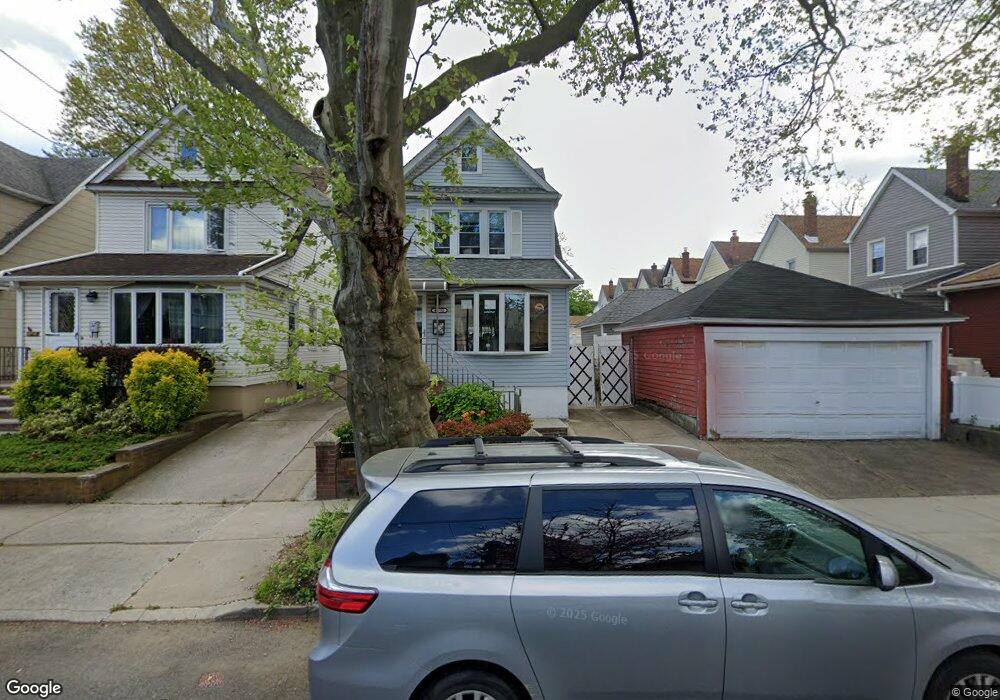 6912 Manse St, Forest Hills, NY 11375 - photo 1